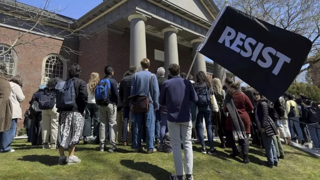 美国联邦地方法院暂缓特朗普限制哈佛招收国际生最新禁令